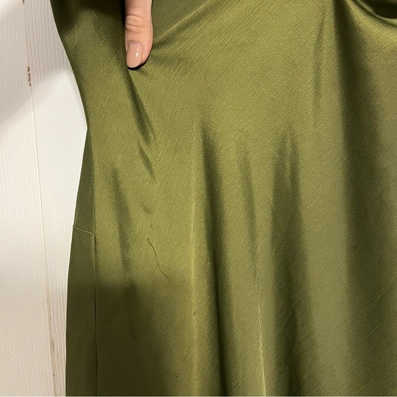 ASTR The Label Gaia Green Midi Dress - Picture 9 of 10